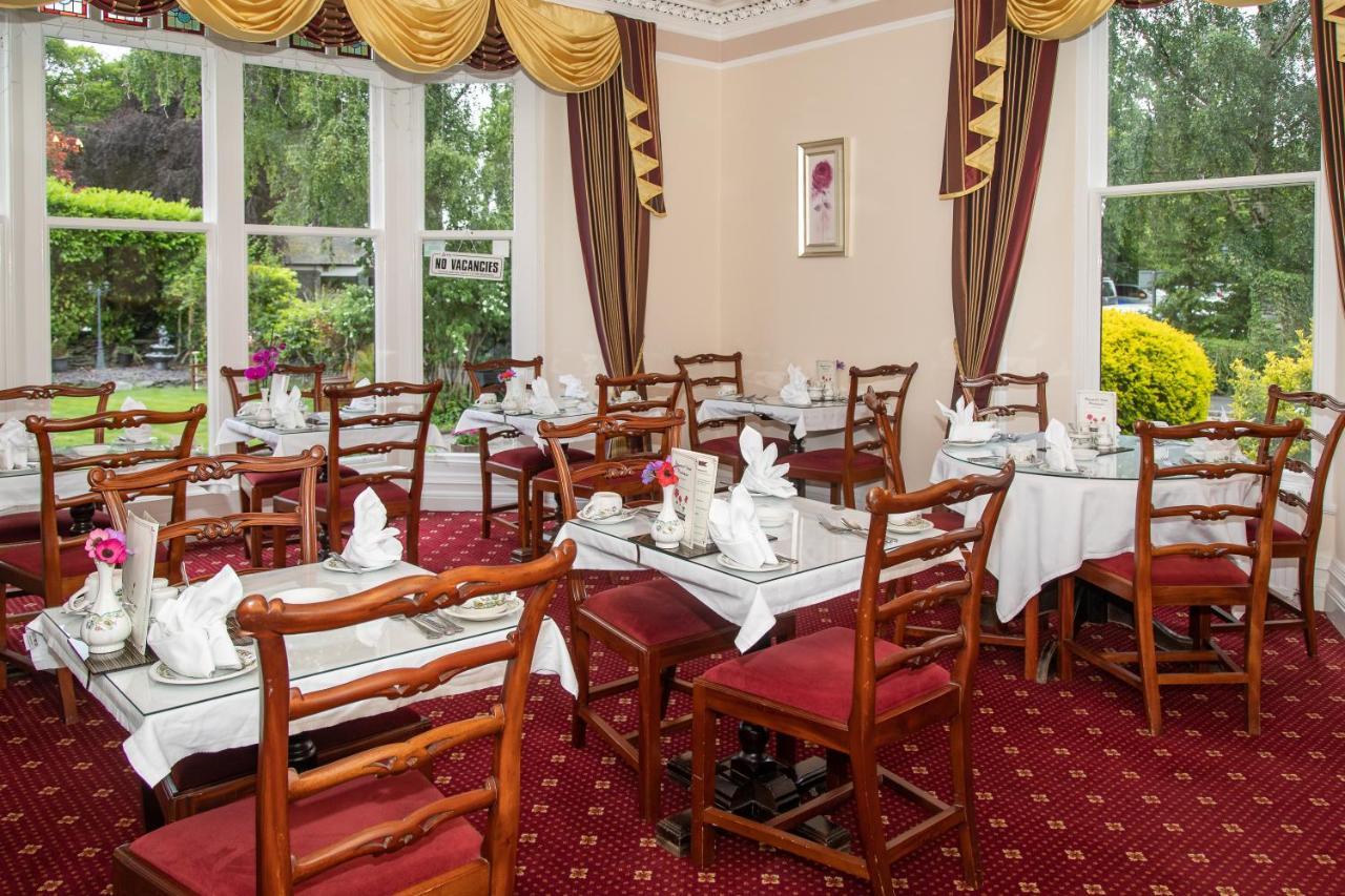 Beaumont Guest House- Free Private Parking & Off-site Health Centre Access - Adults Only