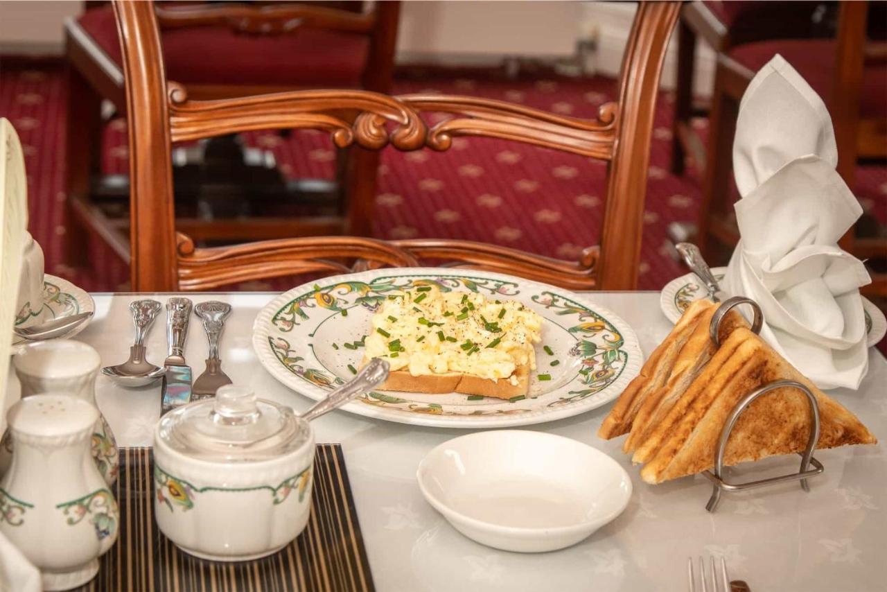 Beaumont - Free Off-site Health Club - Adults Only 5* Уиндермир