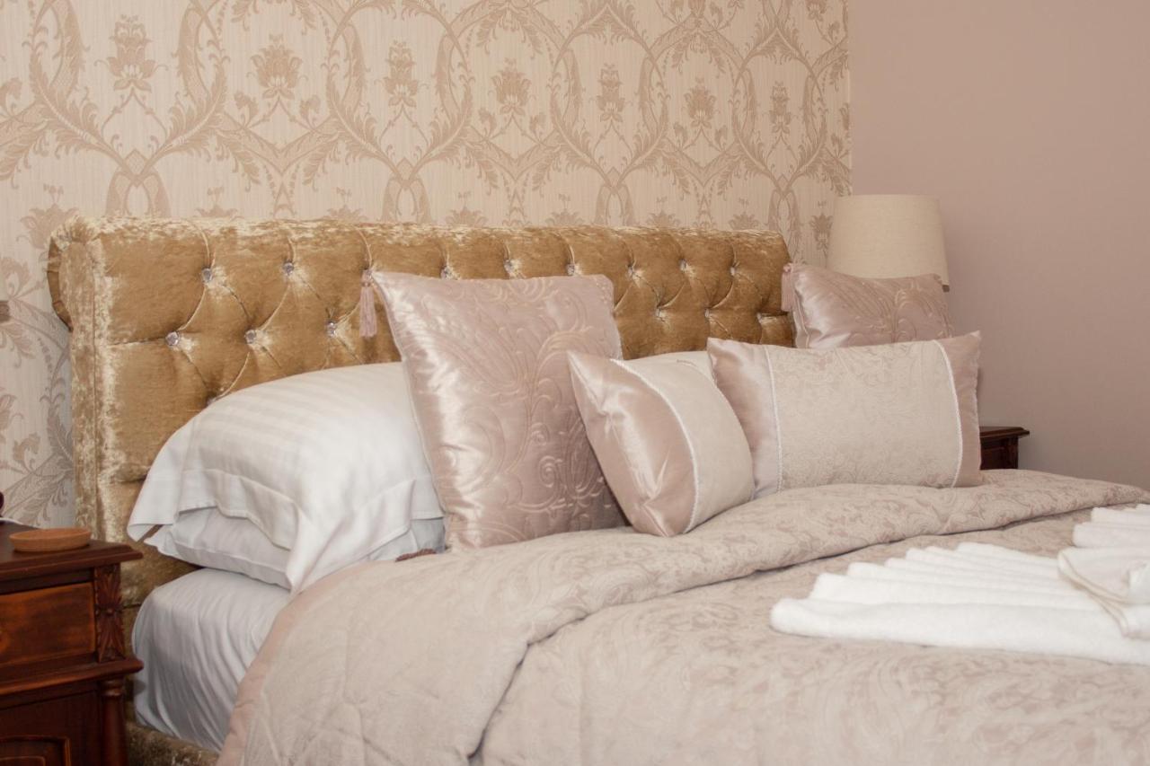 Casa de hóspedes Beaumont Guest House- Free Private Parking & Off-site Health Centre Access - Adults Only