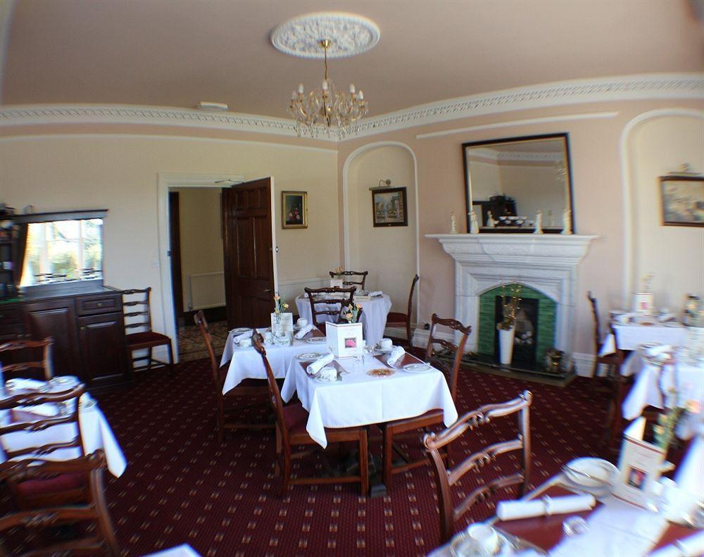 Beaumont Guest House- Free Private Parking & Off-site Health Centre Access - Adults Only 5* Windermere